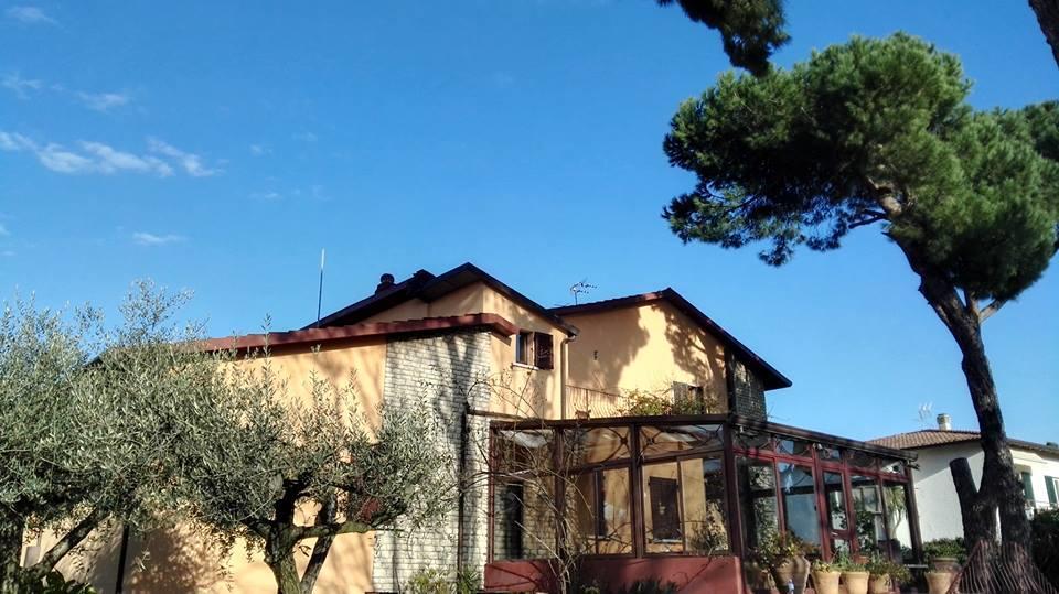 B&B Villa Acero Marina Di Carrara Ngoại thất bức ảnh
